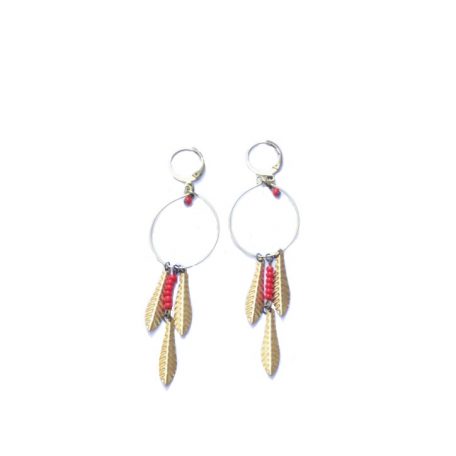 boucles-cercle-petites-plumes-doree-laiton-aaphrodite-rouge